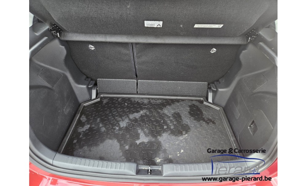 Direction mazda 2 hybrid agile